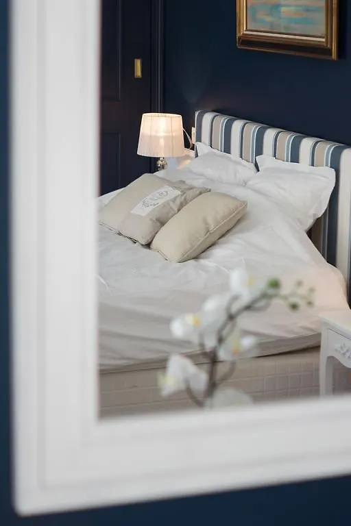 Guest house Maison D'Hotes 